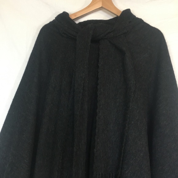 TUMI alpaca fringed poncho in a dark charcoal gray - Picture 5 of 13